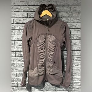 Lululemon Ruffled Women's Zip Up Running Hoodie Sz 6